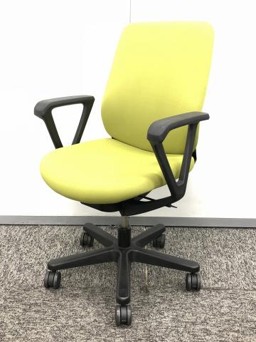 【中古】トルテチェア KZ-230GB-T1Q6 イトーキ（ITOKI） 肘付ハイバックチェア