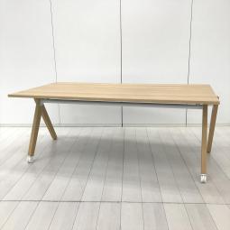 【木の温もりで空間を格上げ!移動も収納もスマートに!】■コクヨ(KOKUYO)製 デイズオフィス ウッドチルトシリーズ フラップタイプテーブル ミーティングテーブル W1800×D900×H720mm ■ 木目ナチュラル 【関東倉庫在庫品】【弊社使用欄:A01067103】【HU】
