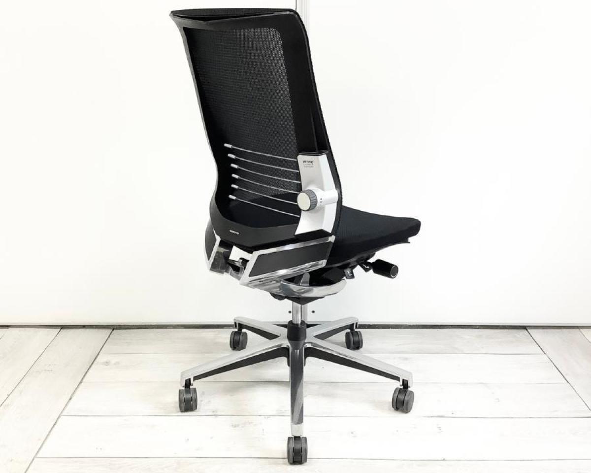 【美品】コクヨ  オフィスチェア 定価10万 インスパイン 肘 ハンガー付 中古】インスパイン コクヨ/KOKUYO 肘無ハイバックチェア 591726