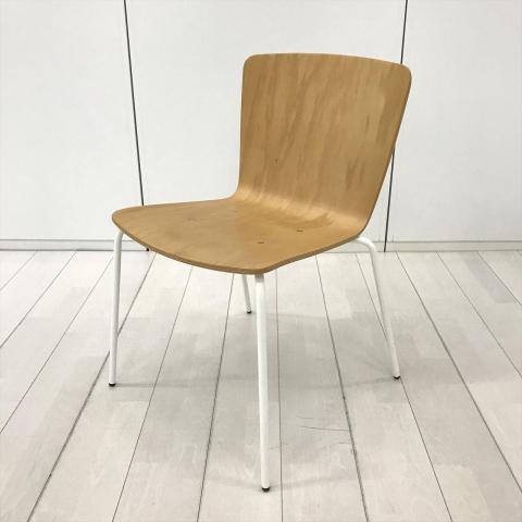 【中古】ライブス L423AD WG46 オカムラ（okamura） スタッキングチェア