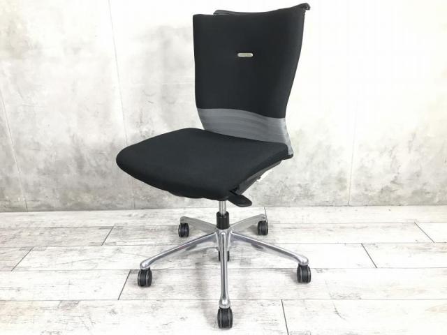 【中古】フィーゴチェア  オカムラ（okamura） 肘無ミドルバックチェア