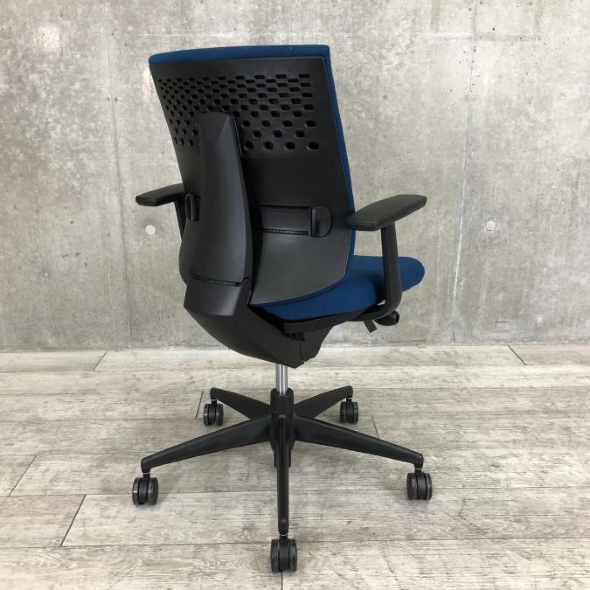 中古】ウィザード3 樹脂 CRS-G3620F6 コクヨ/KOKUYO 肘付ハイバック 