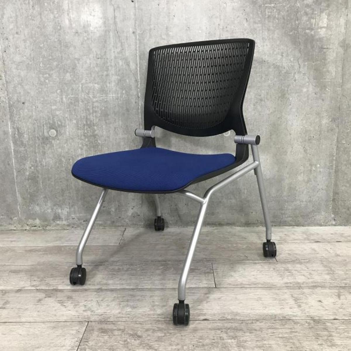 【スリット構造のシェルがワーカーを軽やかに受け止める！】■オカムラ(okamura)製　グラータ(Grata）)チェア　ネスティングチェア　ミーテイングチェア　■背面樹脂メッシュ　■キャスター付き　■ブルー
                        グラータチェア
                                    中古
            