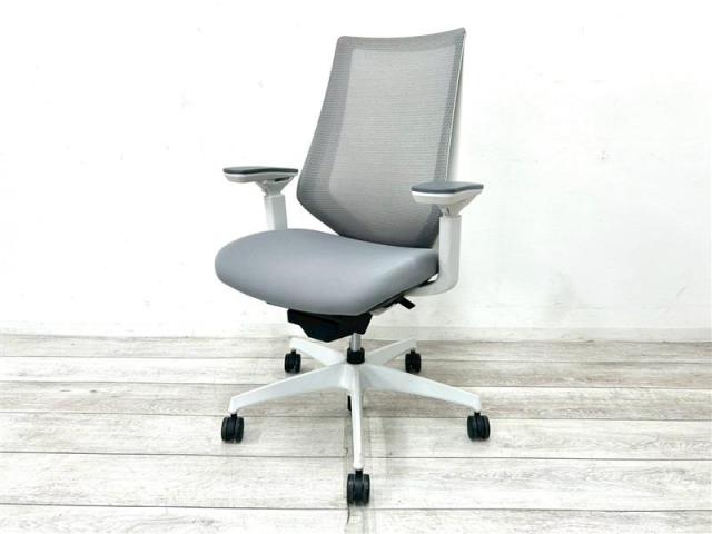 【中古】デュオラ メッシュ  コクヨ（KOKUYO） 肘付ハイバックチェア