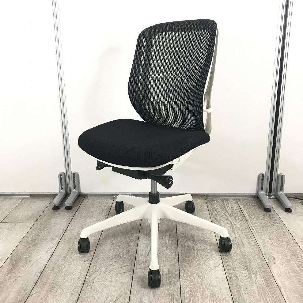 【法人・個人、人気No,1チェア！】オカムラ製シルフィチェア　中古家具　九州最大級　《オフィスバスターズ福岡博多店は、福岡を拠点として、日本全国へ中古オフィス用品・オフィス家具を提供しております》
                        シルフィーメッシュ
                                    中古
            