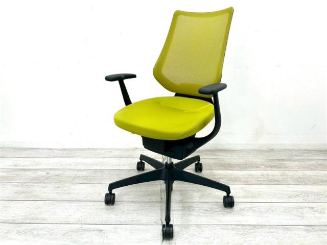 【中古】イング バーチカル 樹脂  コクヨ（KOKUYO） 肘付ハイバックチェア