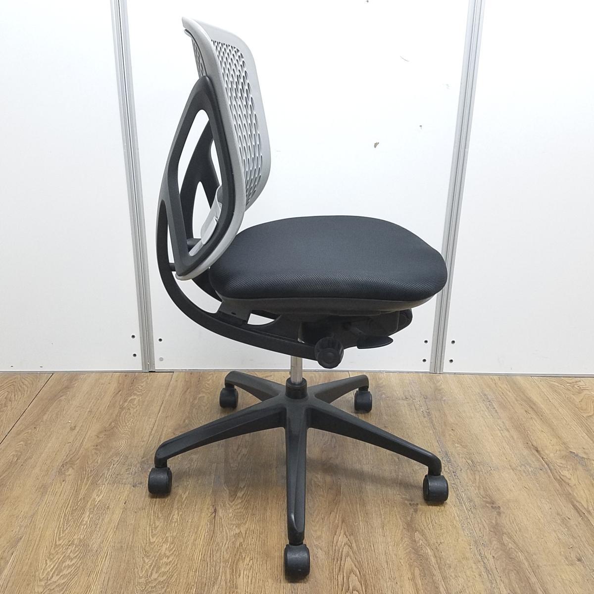 中古】yera イナバ/INABA 肘無ローバックチェア 592369 - 中古オフィス
