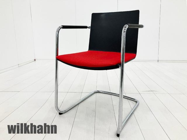 【中古】その他シリーズ  Wilkhahn（ウィルクハーン） スタッキングチェア