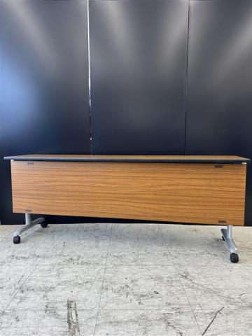 【中古】その他シリーズ  イトーキ（ITOKI） スタックテーブル(長机/折りたたみ/会議用)