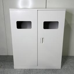 【3台限定】【あると便利な逸品！】【リフレッシュスペースに設置もオススメ！】■イトーキ（ITOKI）製　シンラインシリーズ　両開きリサイクルユニット（分別ダストボックス）　■ペール×2付　■ホワイト　■天板/ベース付き【ぱっと見ではゴミ箱には見えないデザイン！】