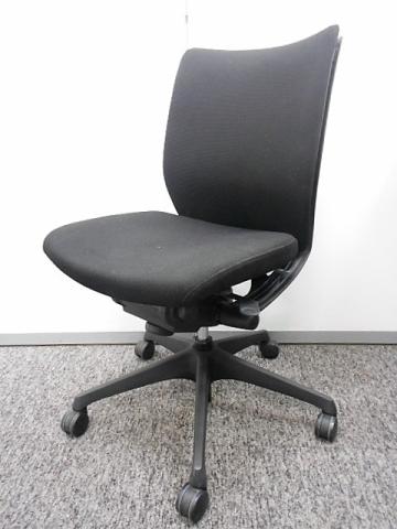 【中古】ヴィスコンテチェア CWA6ZAFBA1 オカムラ（okamura） 肘無ローバックチェア