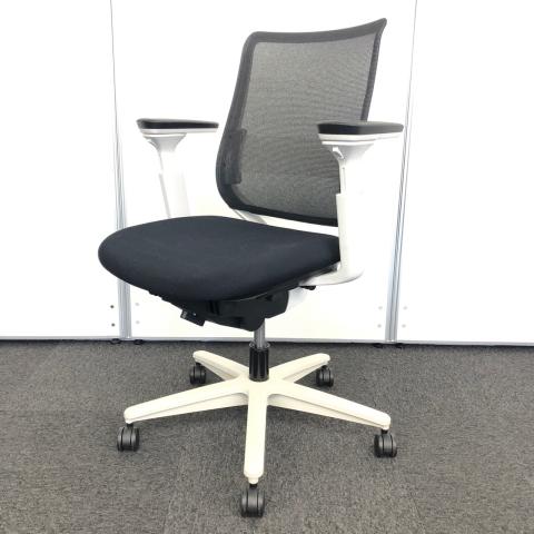 【中古】ミトラシリーズ  コクヨ（KOKUYO） 肘付ハイバックチェア