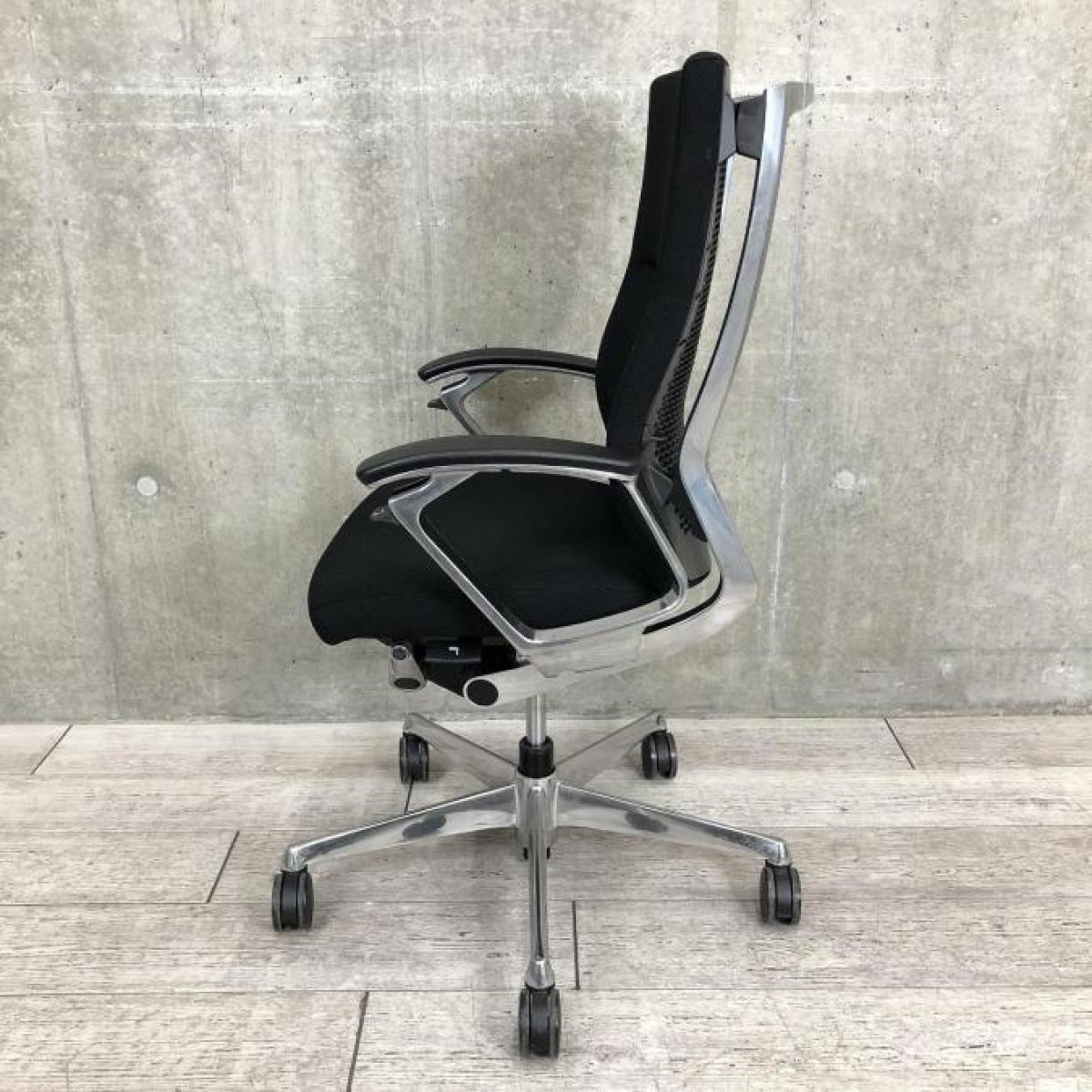 中古】デュークチェア CZ45ZR オカムラ/okamura 肘付ハイバックチェア