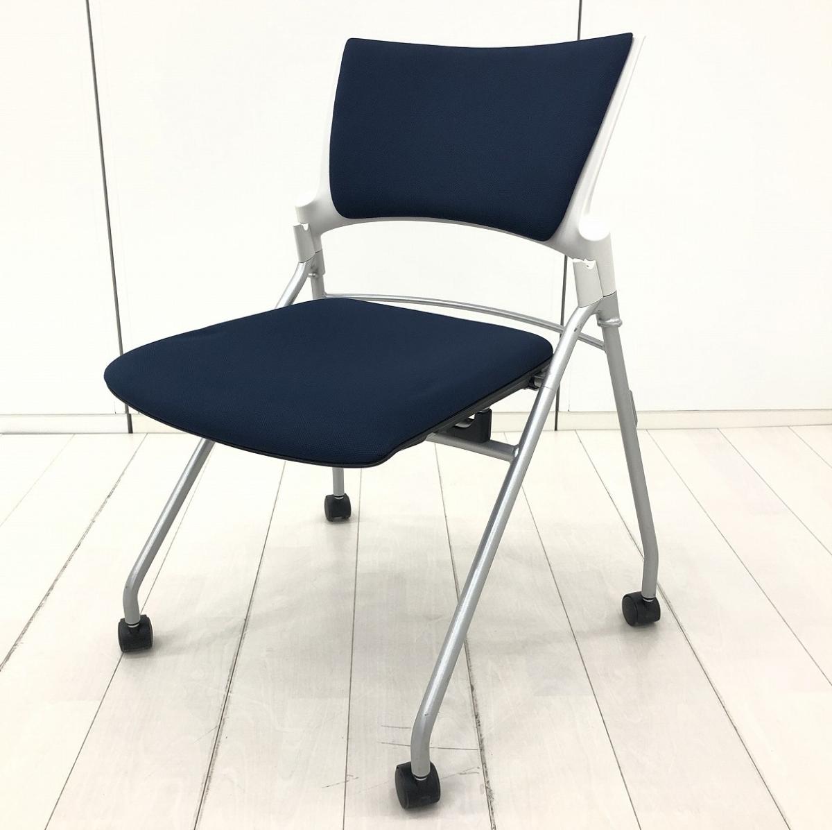 【在庫入替セール品！】【キャスター付でスイスイ動かせる！】■イトーキ製　マノスチェア　ネイビーブルー【ITOKI　MANOSS】
                        マノスチェア
                                    中古
            