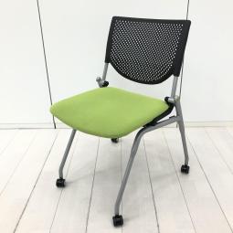 【在庫入替セール品！（本在庫限定価格）】【座面を跳ね上げて、省スペースで収納可能！】■オカムラ（OKAMURA）　プロスタックシリーズ　■ネスティングチェア　ミーティングチェア　■背面樹脂メッシュ　■エメラルドグリーン　【弊社使用欄：A01055171】【HU】