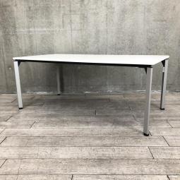【在庫入替セール品】イトーキ (ITOKI) 製　DEシリーズ　ミーティングテーブル　会議テーブル　■W1800×D900㎜　■4本脚シルバー　■ホワイト