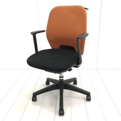 【中古】シエルトチェア CEA-10C ウチダ（UCHIDA) 肘付ミドルバックチェア