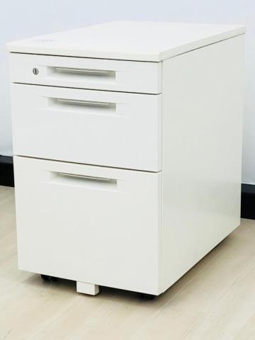 【中古】ヴィラージュワゴン 8VD03W MJ59 オカムラ（okamura） ワゴン3段