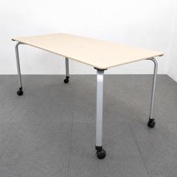 【1台限定】コクヨ製のキャスター付きのテーブル入荷！中古　ミーティング　会議 打ち合わせ　ナチュラル　キャスター付き　電源付き　コクヨ　アリーナ【AD】
