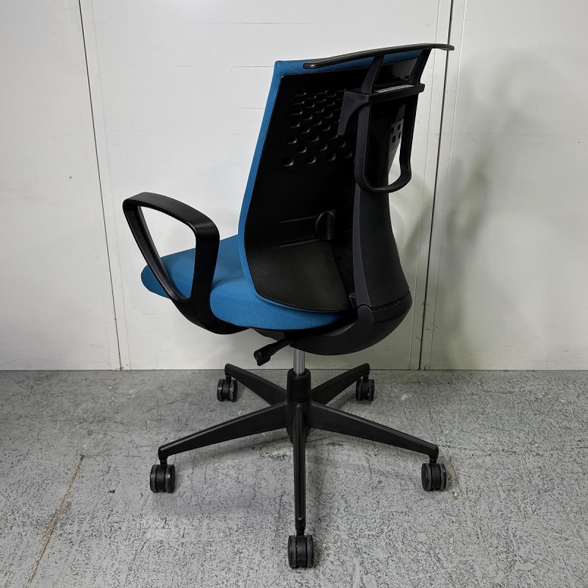 中古】ウィザード4 C06S-12C-BKG4T41 コクヨ/KOKUYO 肘付ローバック