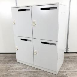 【フリーアドレスの相棒！ダイヤル錠タイプの4人用メールロッカー！】■コクヨ（KOKUYO）製　エディア（EDIA）シリーズ　4人用ロッカー　パーソナルロッカー　■投函口付　■ダイヤル錠　■ホワイト　■ホワイト天板付き