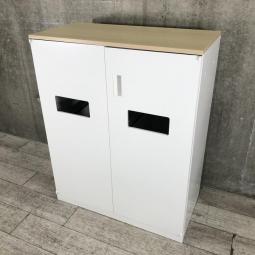 おしゃれな見た目のダストボックス/木目天板もついてアクセントに！