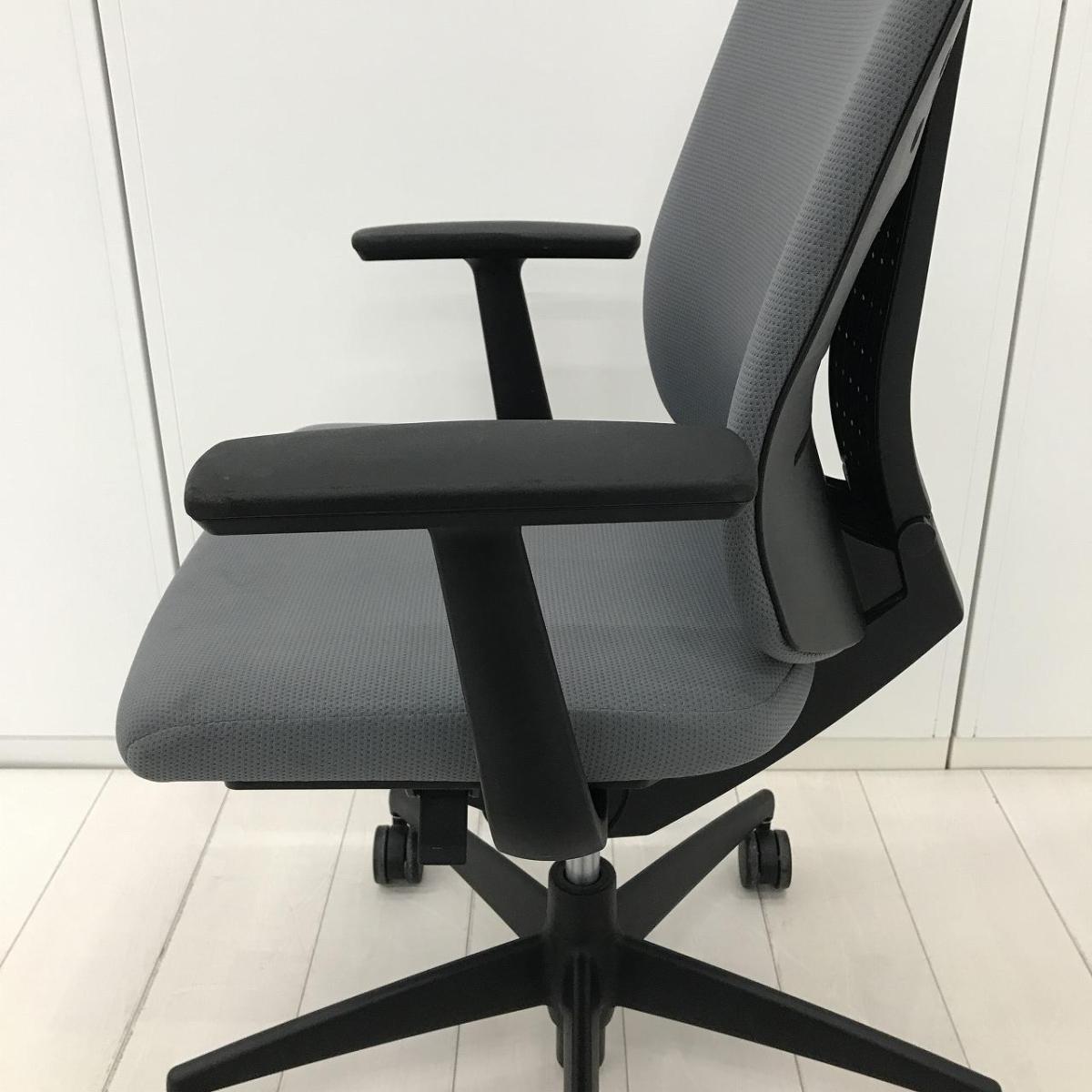 中古】ウィザードチェア CRS-G1800F6 コクヨ/KOKUYO 肘付ローバック