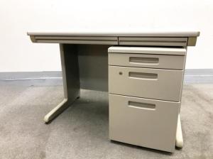【在庫入替セール品！】起業や移転時におススメ！平デスク+ワゴンの疑似片袖机セット　■色：ニューグレー色/オススメ(おすすめ) /人気商品※ワゴンは在庫状況によりメーカー、シリーズが変動する場合がございます。