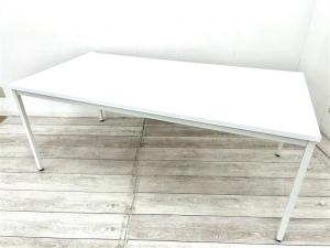 【定価約10万円】【シンプルかつ人気なホワイトカラーのミーティングテーブル！】■オカムラ（okamura）製/ライブス（Lives）　■ミーティングテーブル　W1800mm　■ホワイト　■4本脚