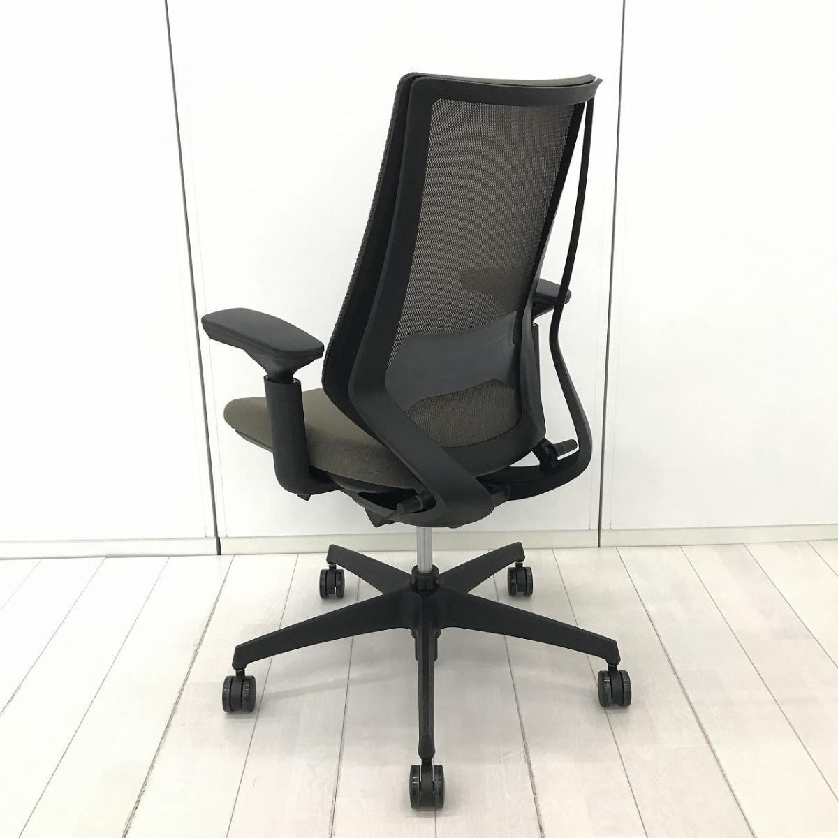 中古】デュオラ メッシュ コクヨ/KOKUYO 肘付ハイバックチェア 593659