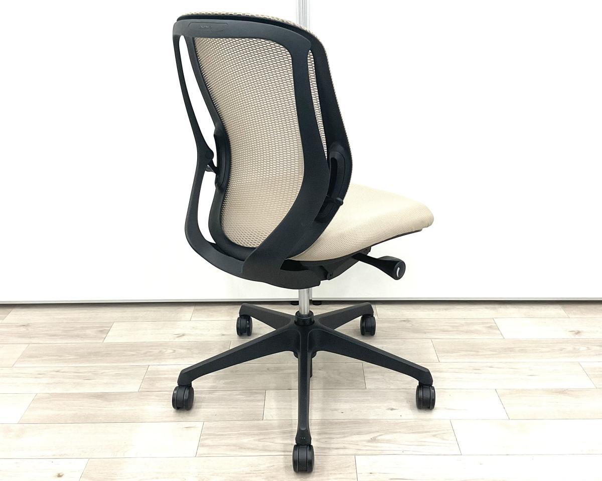 【愛品倶楽部柏店】オカムラ OKAMURA 肘付きミドルバック オフィスチェア feego フィーゴ 中古】シルフィー オカムラ/okamura 肘無ローバックチェア 593750