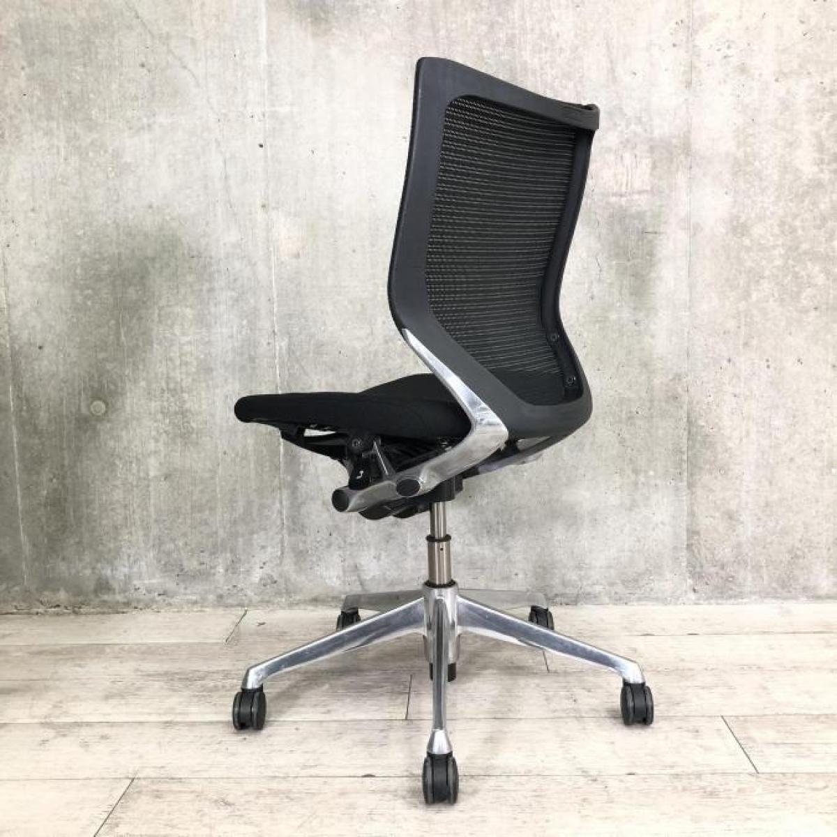 中古】バロンチェア オカムラ/okamura 肘無ローバックチェア 593907 中古】バロンチェア オカムラ/okamura 肘無ローバックチェア 593907