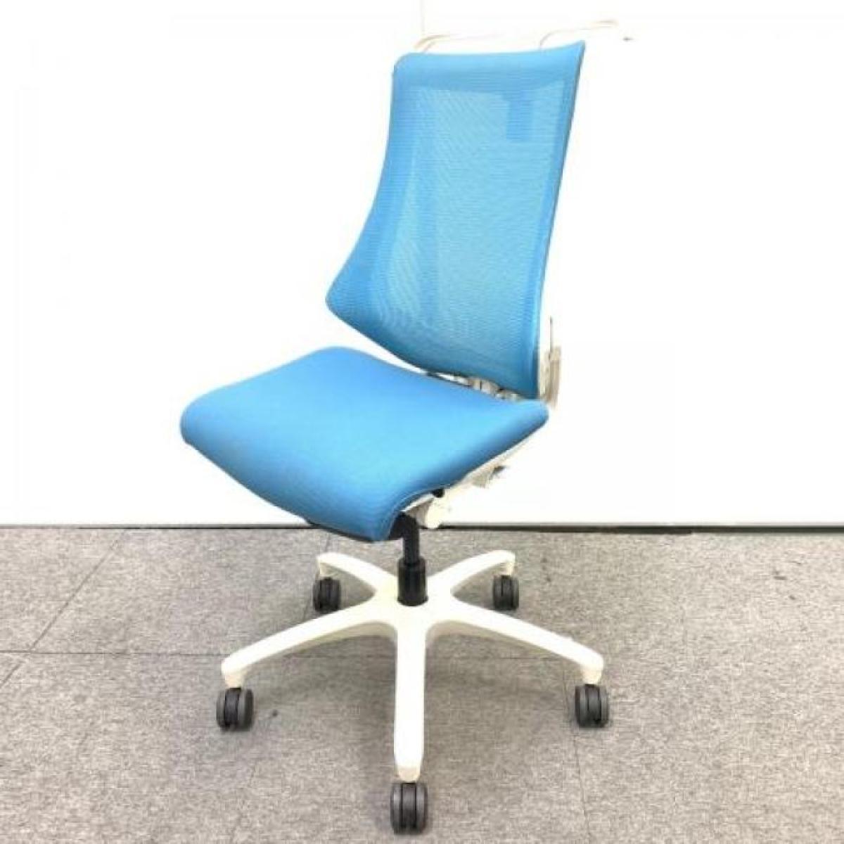 イトーキ　エフチェア　肘無し　ハンガー付き 中古】エフメッシュ イトーキ/ITOKI 肘無ハイバックチェア 593909