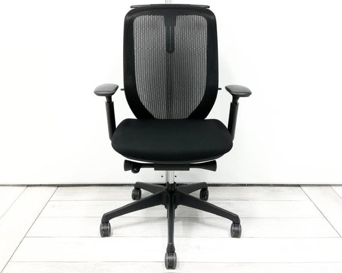 中古】シルフィーメッシュ C686XR-FMP1 オカムラ/okamura 肘付