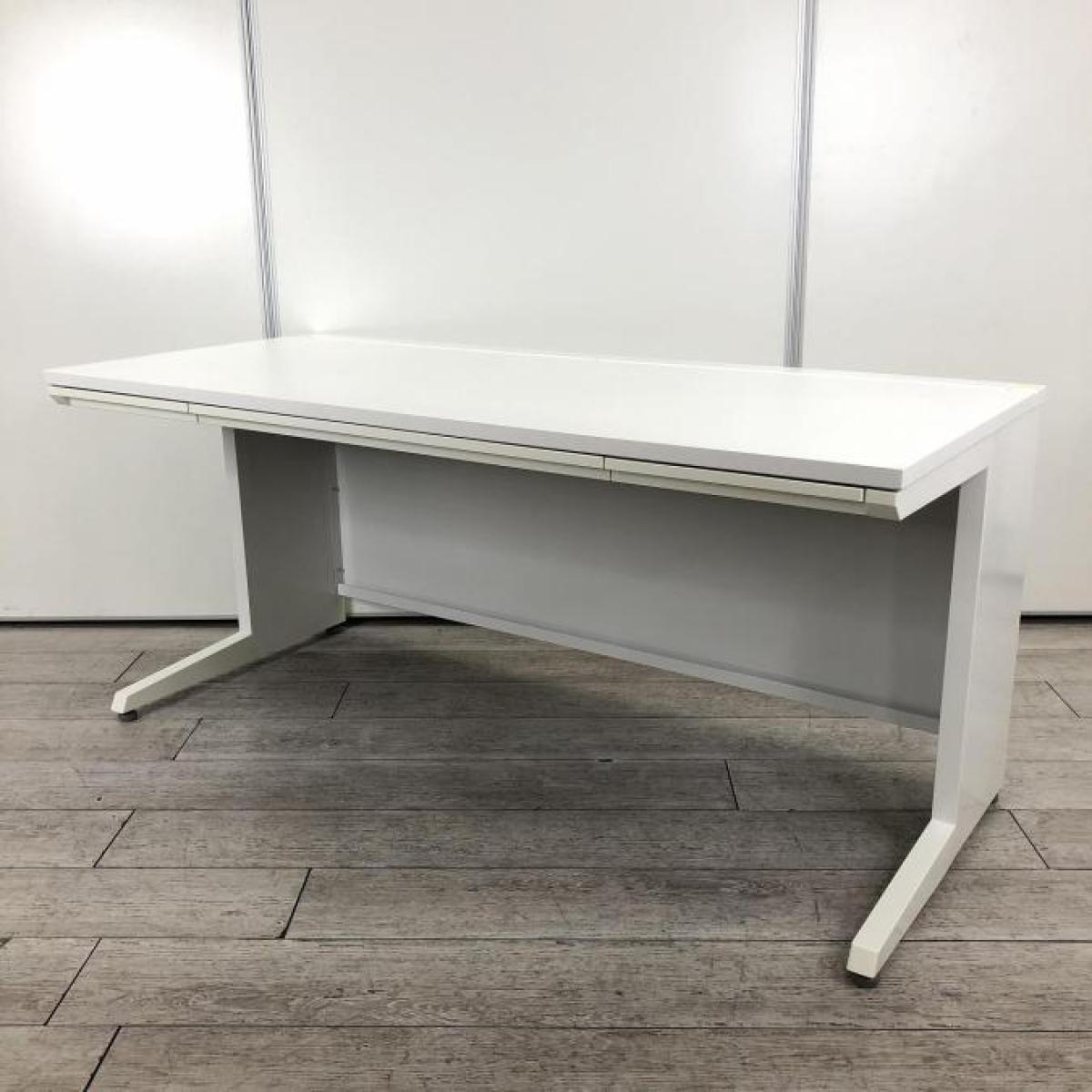 【7台入荷】【ゆとりのあるワークスペースで作業効率アップ！】■オカムラ（okamura）　アドバンス（ADVANCE）シリーズ　平机　引き出し付き　W1600×D800×H720mm　■ホワイト
                        アドバンス
                                    中古
            