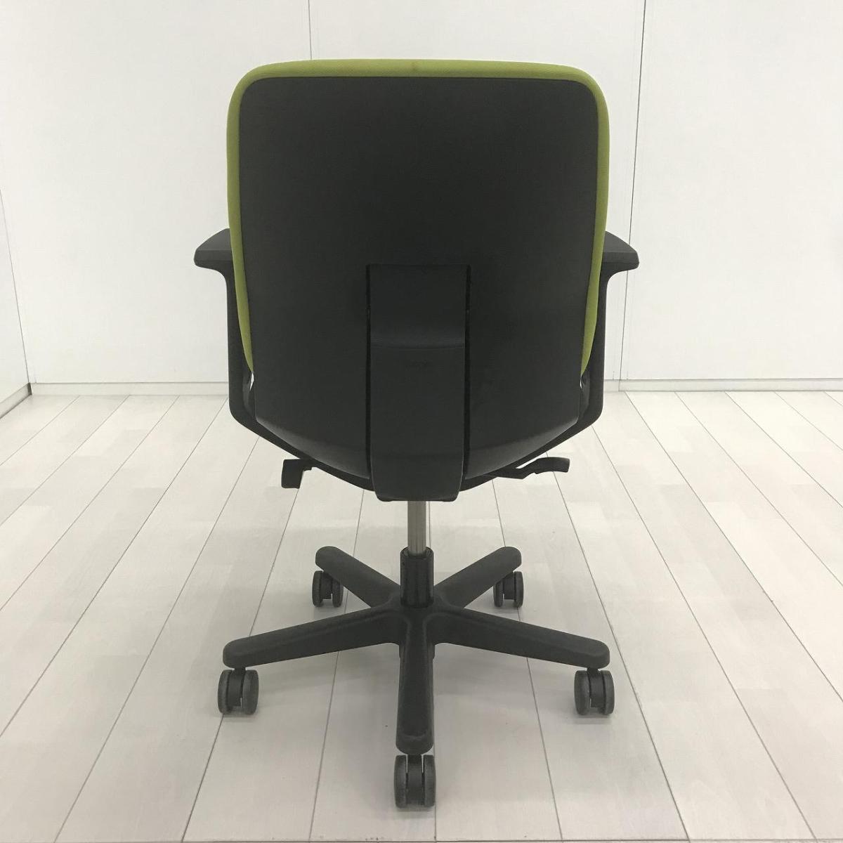 【中古】トルテチェア イトーキ/ITOKI 肘付ローバックチェア 594271 - 中古オフィス家具ならオフィスバスターズ