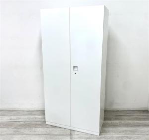 【定価約11万円】【収納スペースにお困り・多人数で使用したい・貴重品以外の上着などを収納したいというお客様に特にオススメです！】■オカムラ/レクトライン　■ワードローブ　■ホワイト　■おすすめホワイトワードローブ