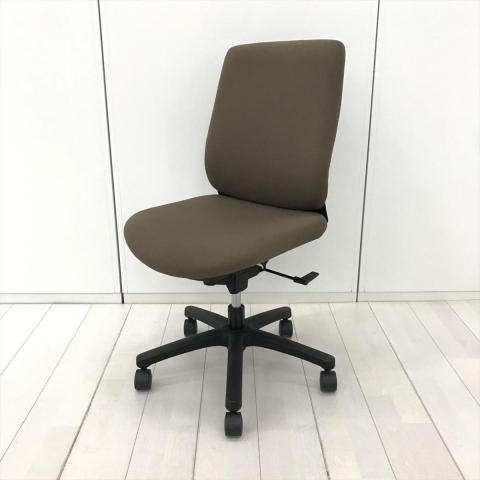 【中古】トルテR KZ-230GB-T1K2 イトーキ（ITOKI） 肘無ハイバックチェア