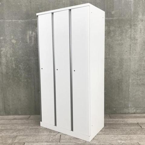 【中古】SWシリーズ 4573SW　ZA75 オカムラ（okamura） 3人用更衣ロッカー