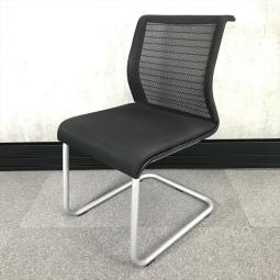 【人気の海外ブランド品！会議用・ミーテング用として最適！】■スチールケース(Steelcase)製　シンク(Think)シリーズ　ミーティングチェア　スタッキングチェア　背面メッシュ　■カンチレバー脚タイプ　■ブラック