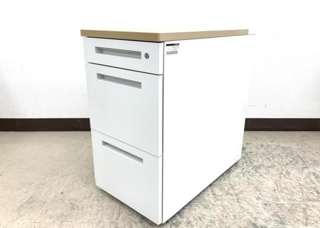 【中古】CZR  イトーキ（ITOKI） 脇机3段