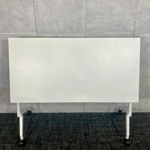 【中古】スレント THNP126LX1WL イトーキ（ITOKI） スタックテーブル(長机/折りたたみ/会議用)