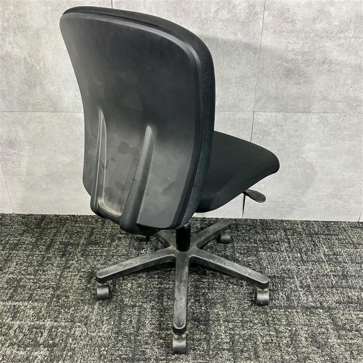 中古】リエットR CA25BW FW1 イトーキ/ITOKI 肘無ミドルバックチェア 