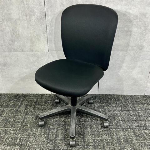 【中古】リエットR KT-360PV-T1T1 イトーキ（ITOKI） 肘無ミドルバックチェア