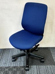 【中古】 トルテチェア KZ-120711A0068 イトーキ/ITOKI 肘無ローバックチェア  ※愛知※名古屋※豊田※三重