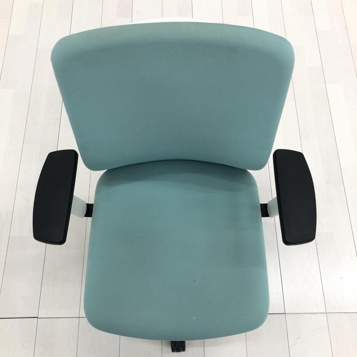 中古クレネ KRA-00C ウチダ&frasl;UCHIDA 肘付ミドルバックチェア