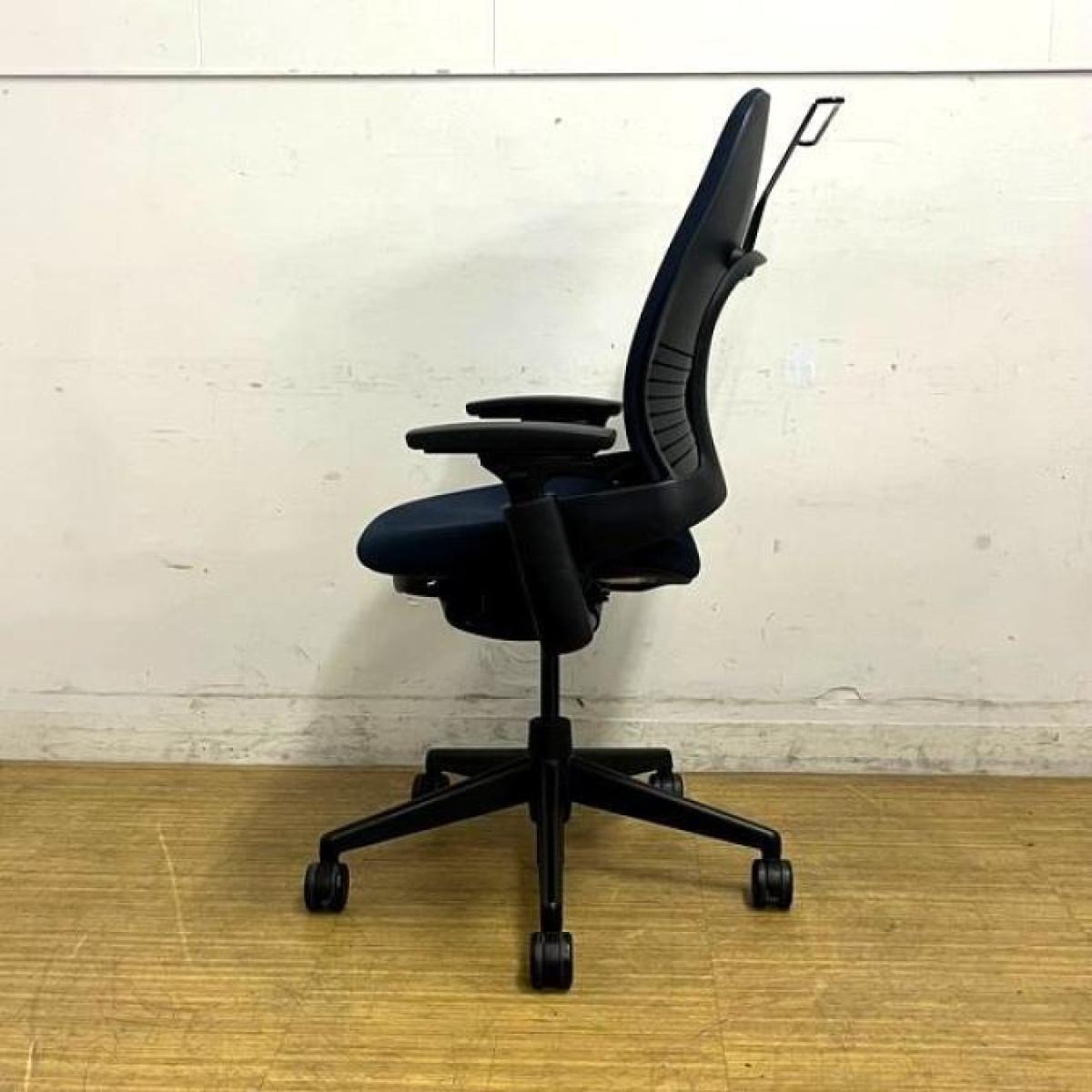 中古】リープV2 Steelcase/スチールケース 肘付ハイバックチェア 