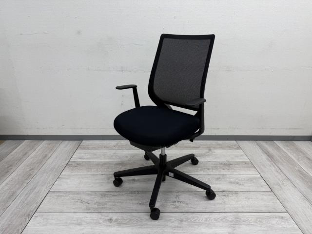 【中古】ミトラ2 C04F-BW-1 コクヨ（KOKUYO） 肘付ハイバックチェア