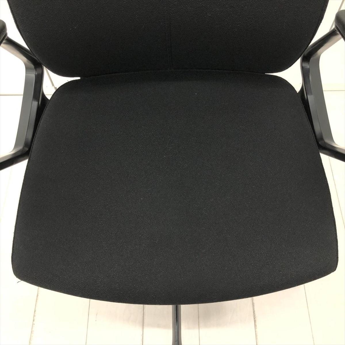 中古】デュークチェア CZ55ZR オカムラ/okamura 肘付ハイバックチェア 