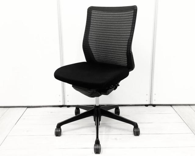 【中古】コーラルメッシュ CQ81MS FSH1 オカムラ（okamura） 肘無ミドルバックチェア